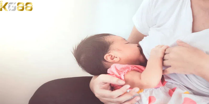 Mơ cho con bú nhưng là con nhà hàng xóm